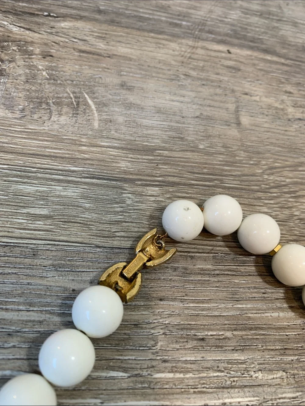 Classic White Beaded Necklace - Women Jewelry